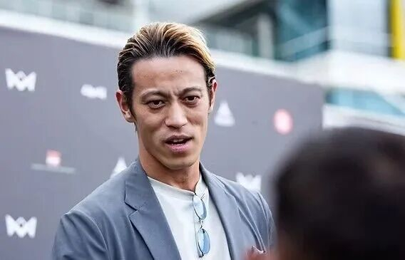 开云体育app-加盟第11个顶级联赛，本田圭佑冲击“旅行球员”纪录|阿布鲁|莫斯科中央陆军|乌拉圭足球|日本足球|荷甲_新浪体育_新浪新闻